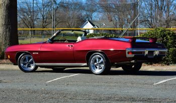
										1970 Pontiac GTO Convertible Metallic Red full									