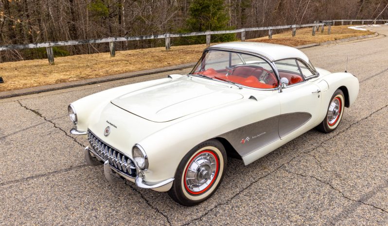 
								1957 Chevrolet Corvette Fuel-Injected V8 full									